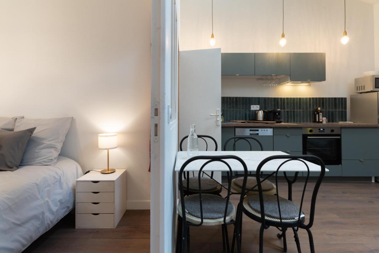 Sur La Place , Centre Village Cosy & Calme 2Ch Lapeyrouse-Fossat Bagian luar foto