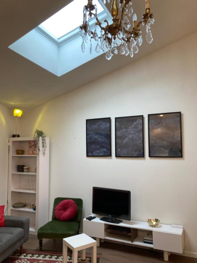Sur La Place , Centre Village Cosy & Calme 2Ch Lapeyrouse-Fossat Bagian luar foto