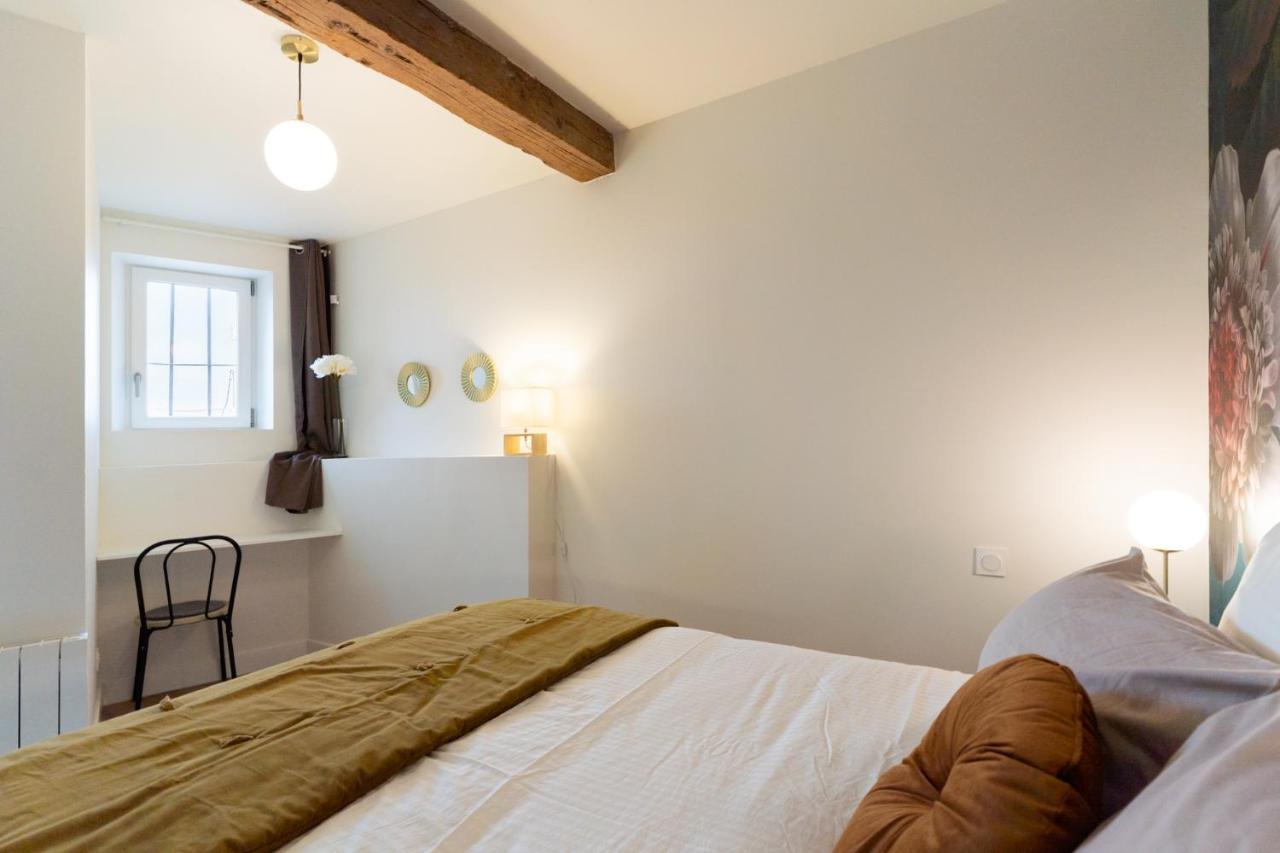 Sur La Place , Centre Village Cosy & Calme 2Ch Lapeyrouse-Fossat Bagian luar foto